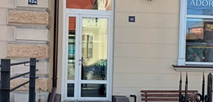 Lokal użytkowy * WYNAJEM * Mielec* ul. Mickiewicza